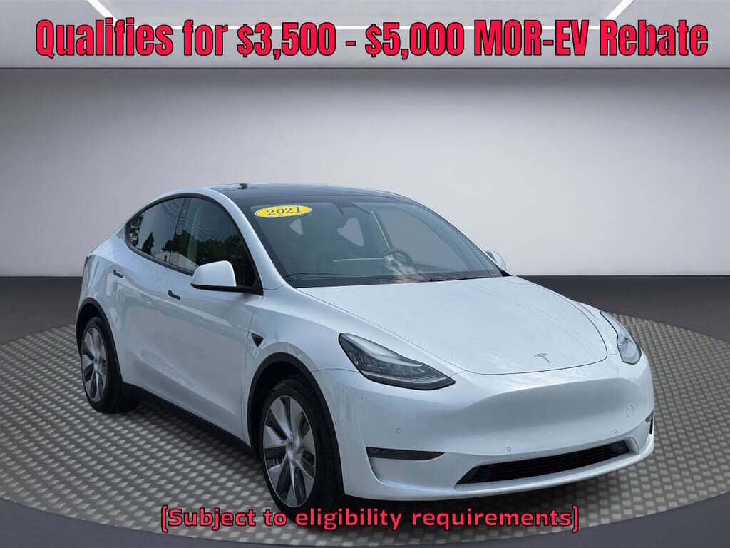 2021 TESLA Model Y