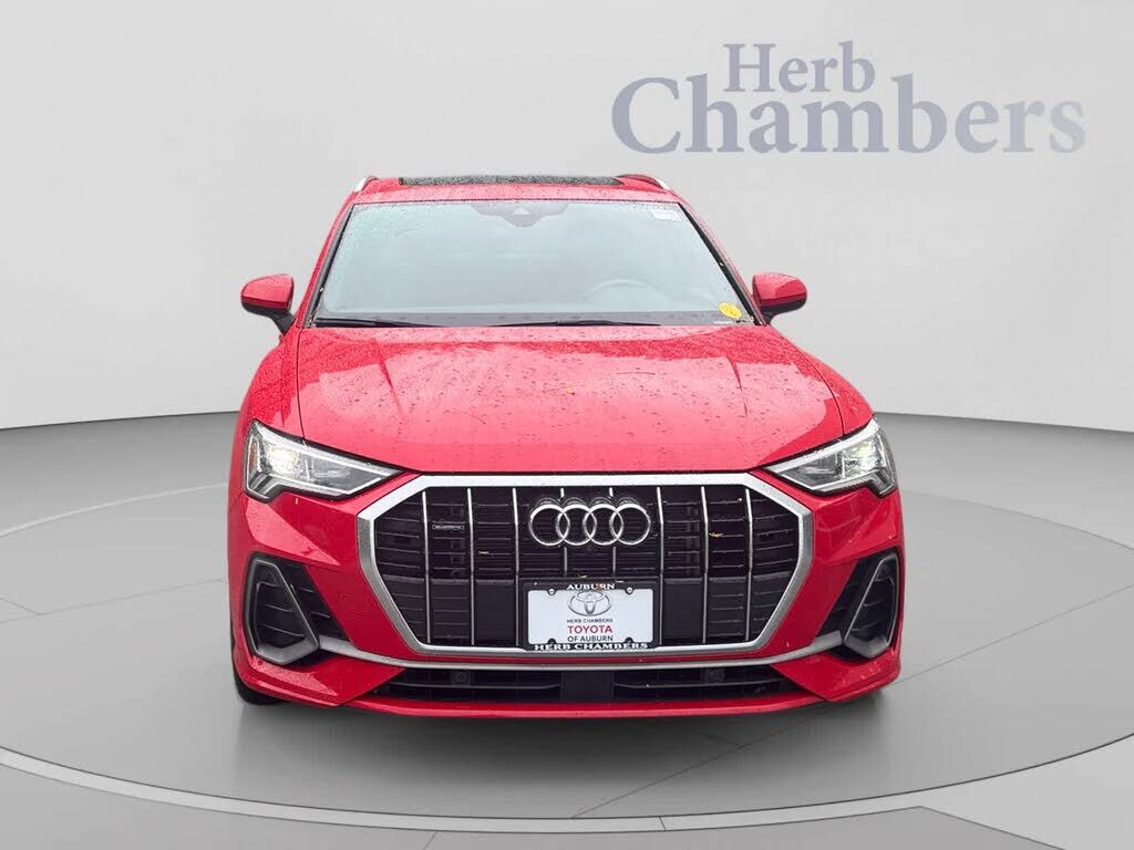 2022 Audi Q3