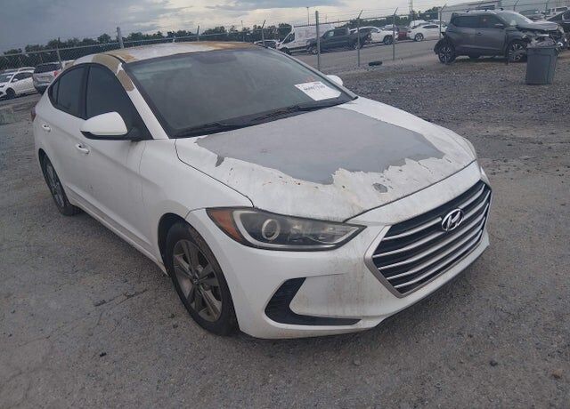2017 HYUNDAI Elantra