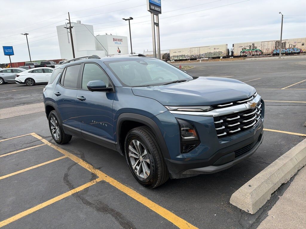 2025 CHEVROLET Equinox