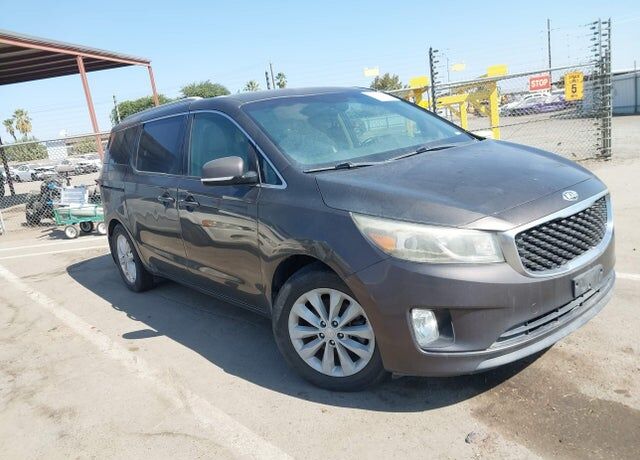 2015 KIA Sedona