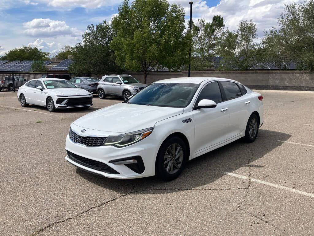 2019 KIA Optima