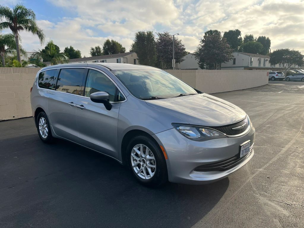 2017 CHRYSLER Pacifica