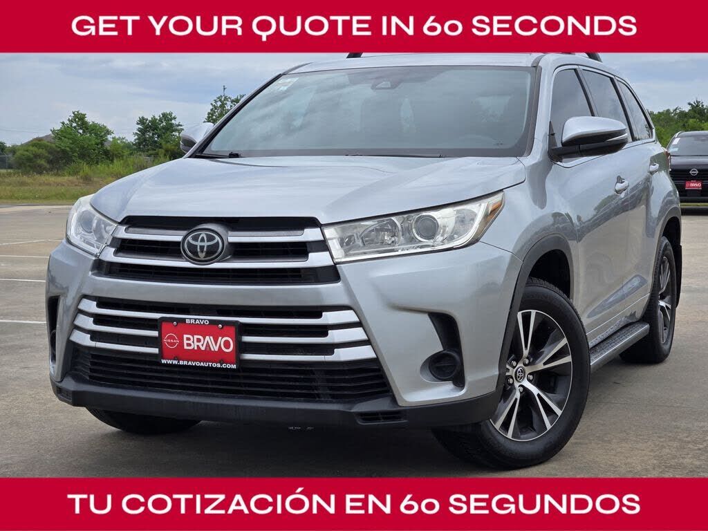 2017 TOYOTA Highlander