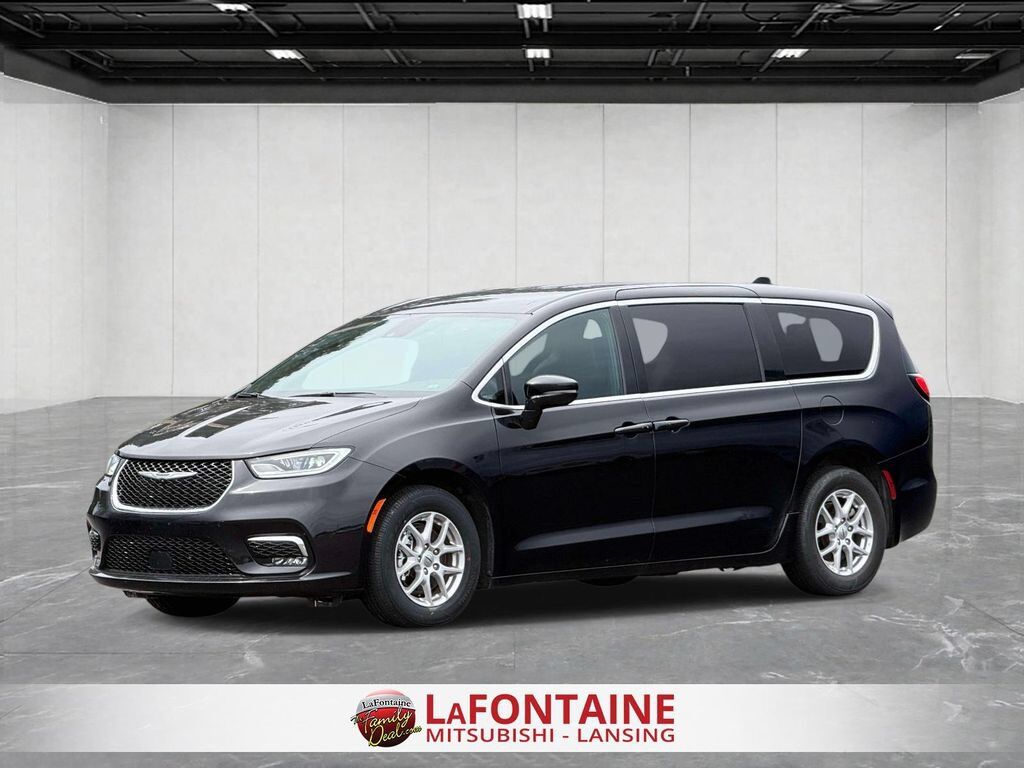 2025 CHRYSLER Pacifica