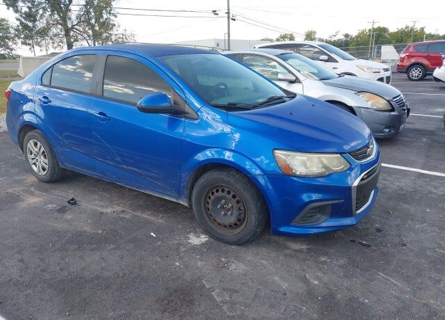 2017 CHEVROLET Sonic