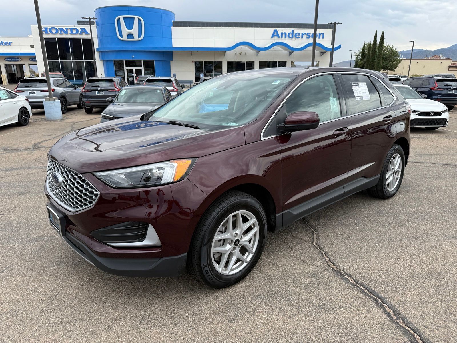2024 FORD Edge