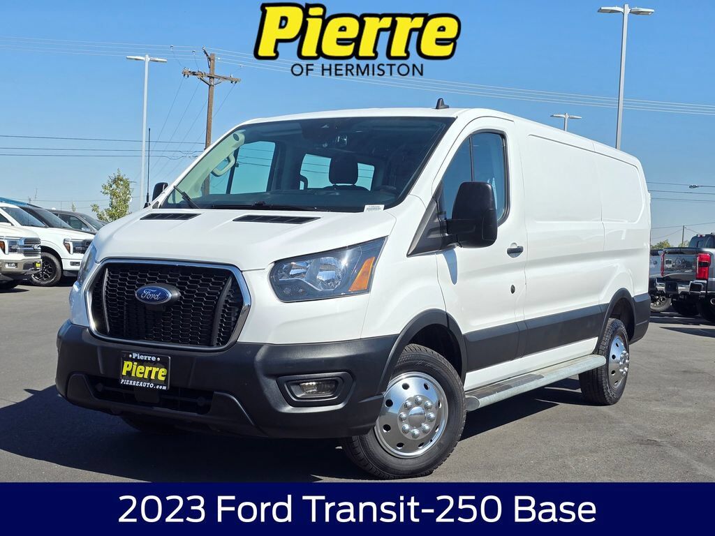 2023 FORD Transit