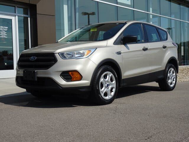 2017 FORD Escape