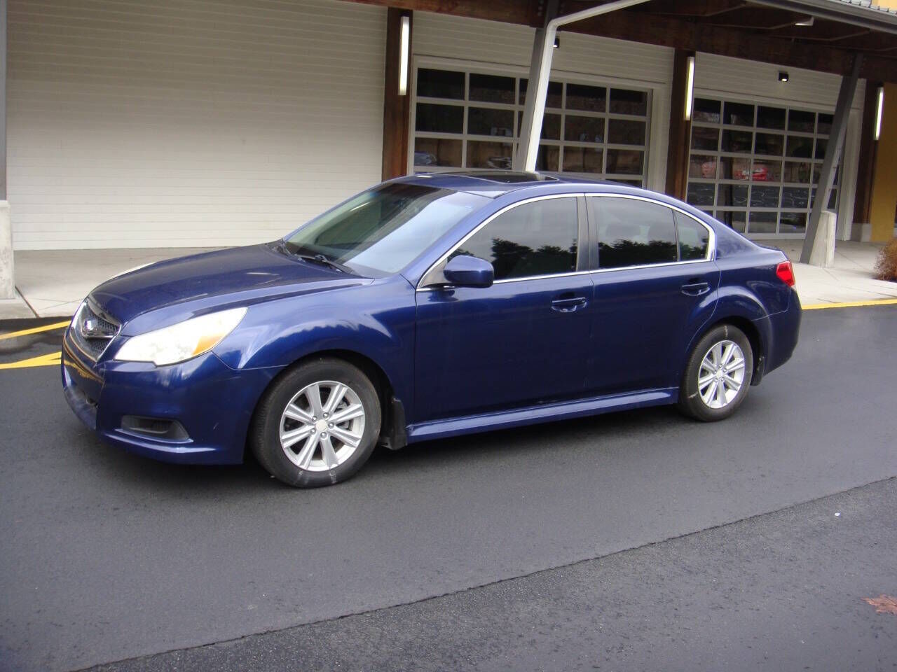 2010 SUBARU Legacy