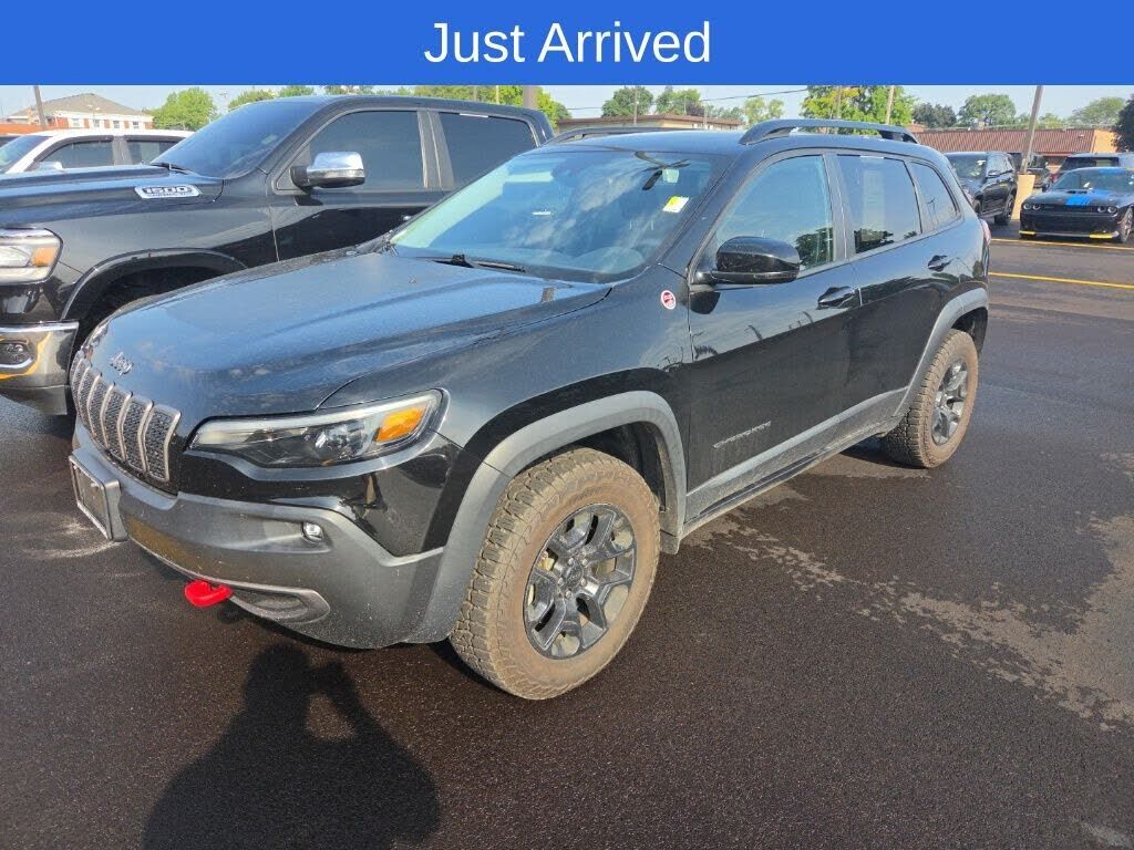 2022 JEEP Cherokee