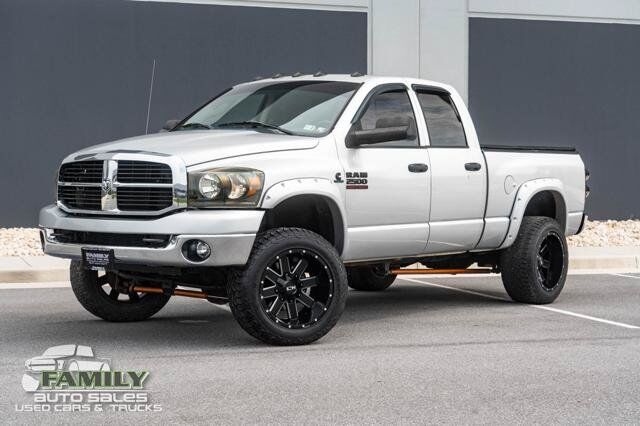2008 DODGE Ram