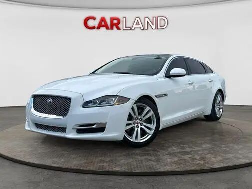2016 JAGUAR XJ