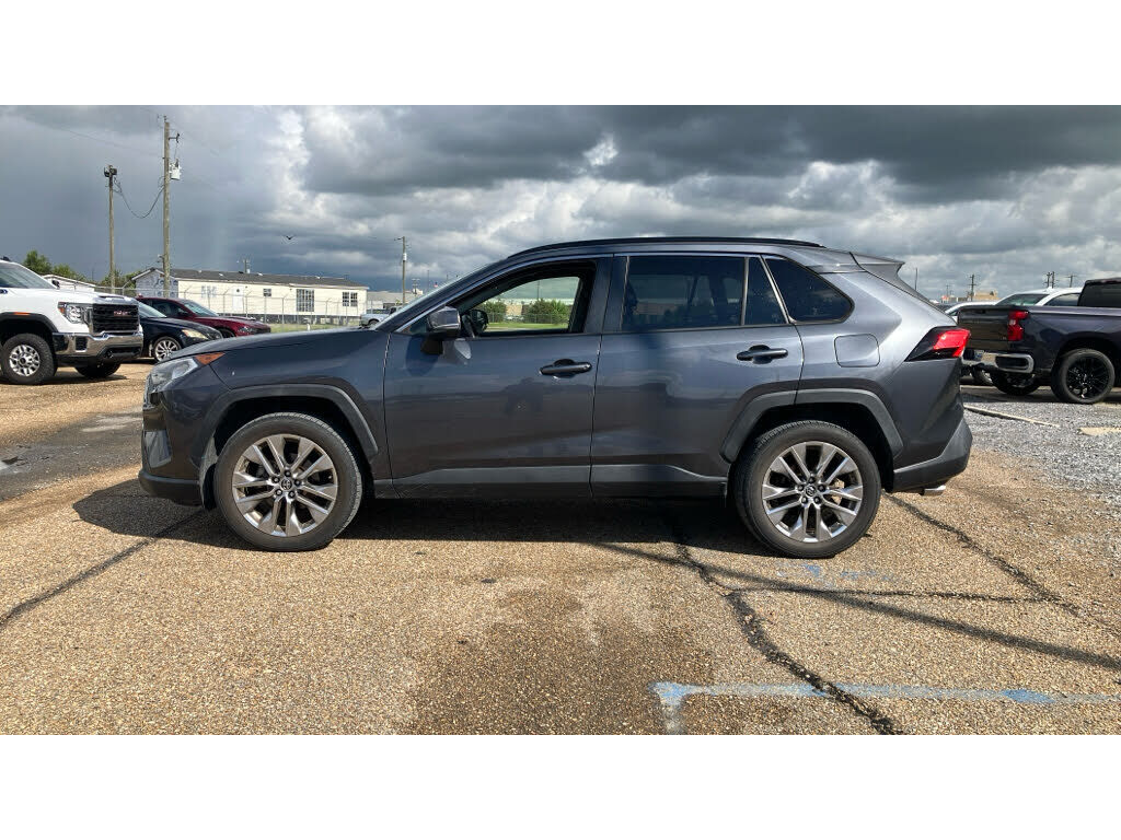 2019 TOYOTA RAV4