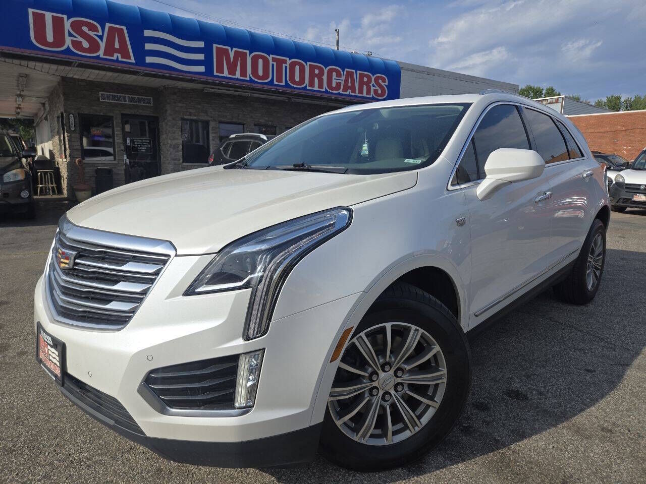 2017 CADILLAC XT5