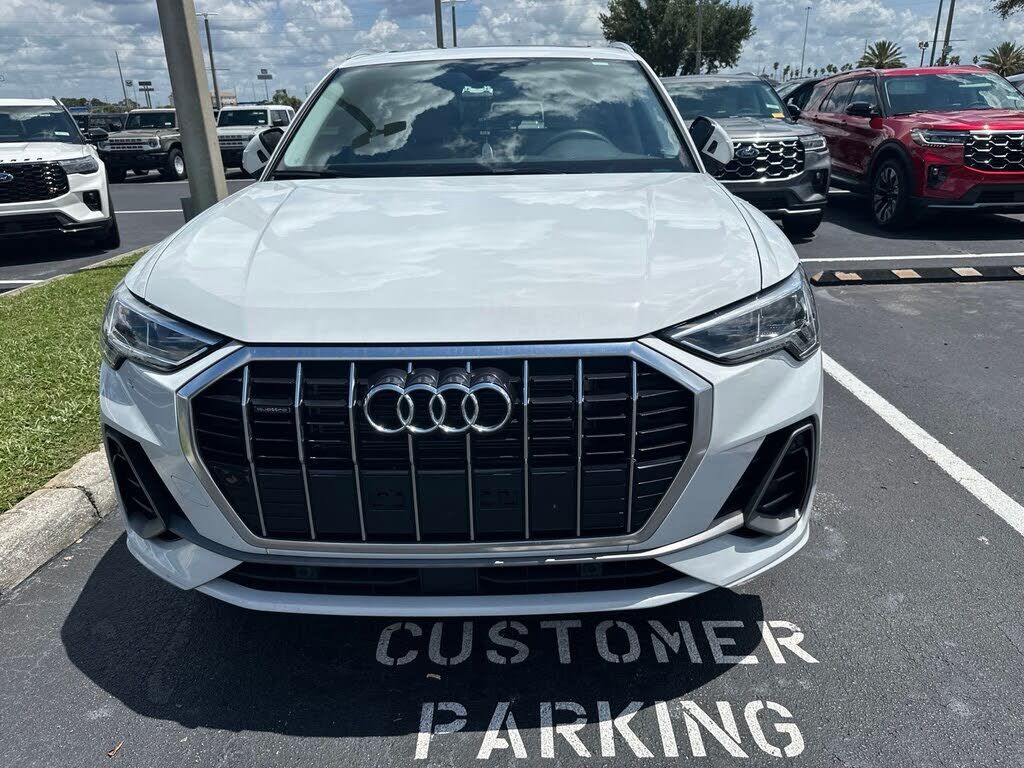 2024 Audi Q3