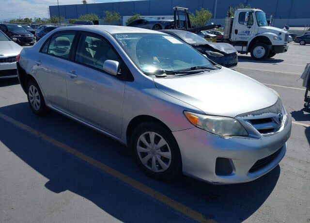 2011 TOYOTA Corolla