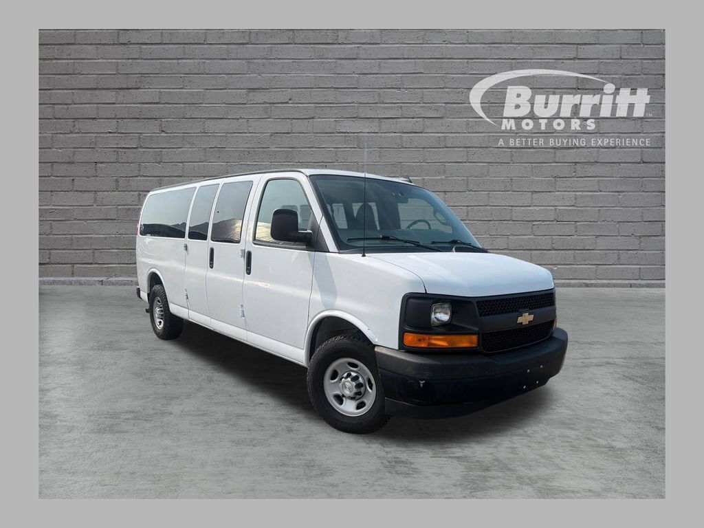 2017 CHEVROLET Express