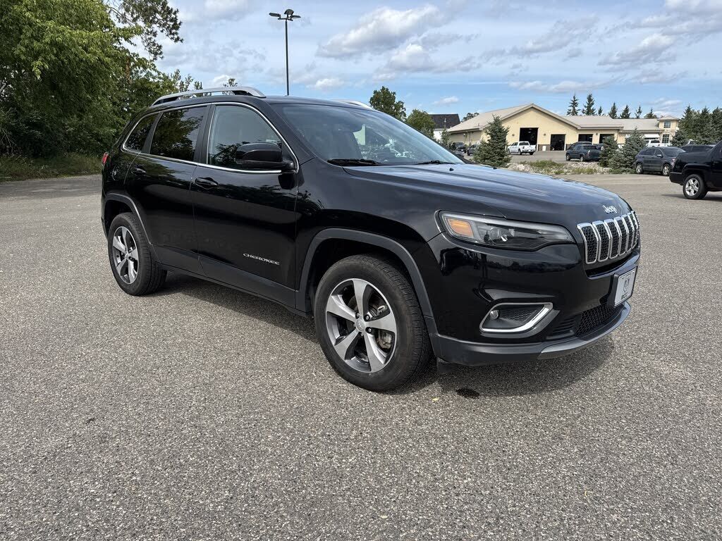2020 JEEP Cherokee