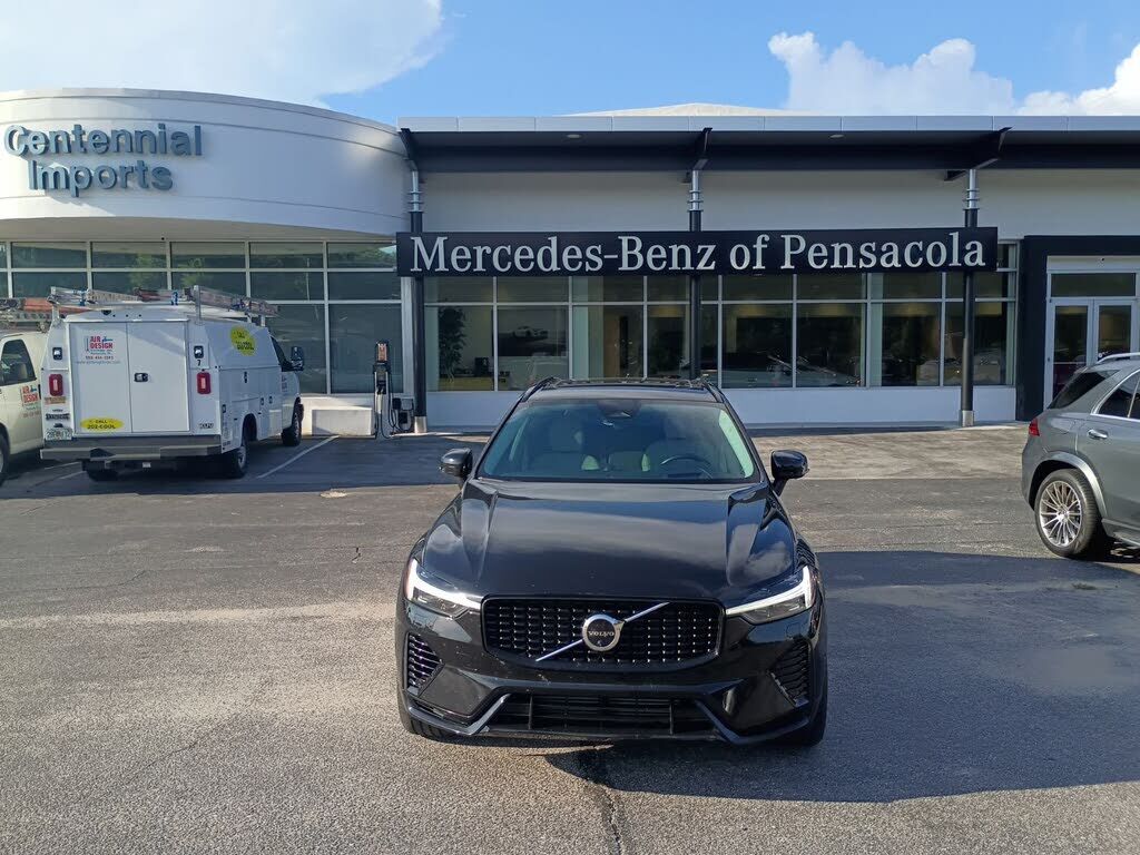 2023 VOLVO XC60