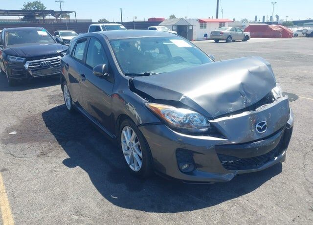 2012 MAZDA Mazda3