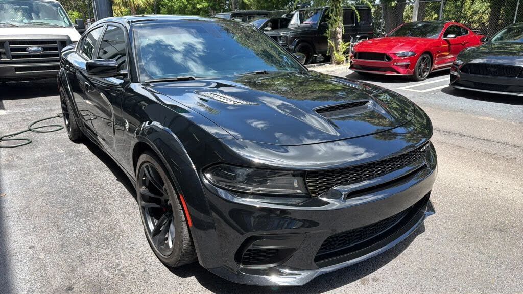 2022 DODGE Charger