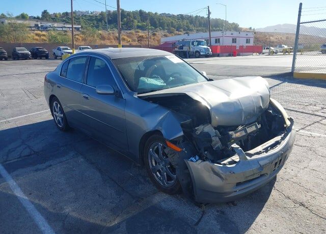 2004 INFINITI G35