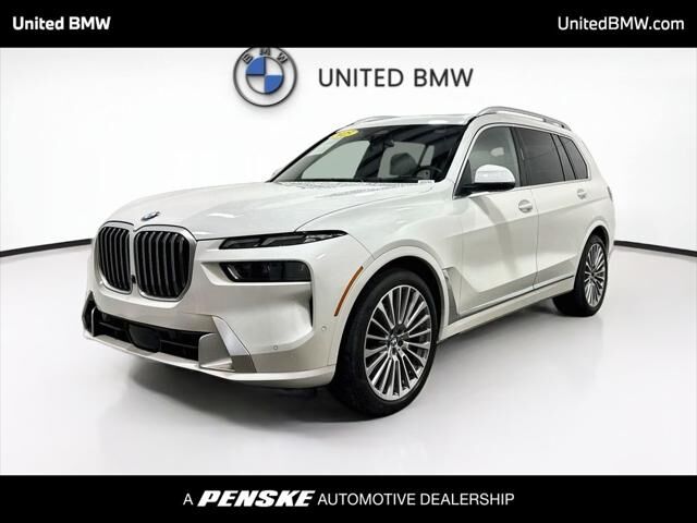 2025 BMW X7