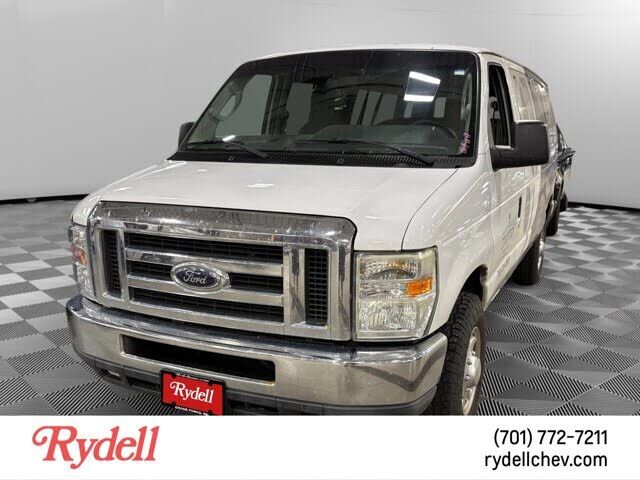 2010 FORD E-350