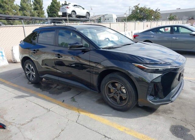 2024 TOYOTA bZ4X