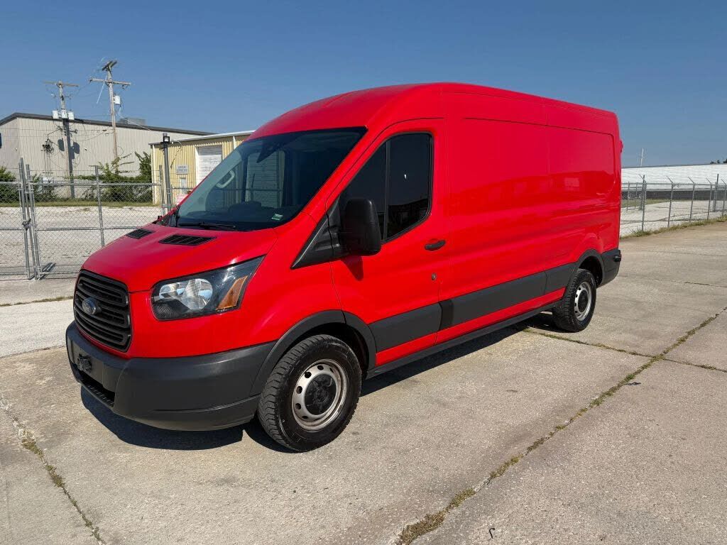 2018 FORD Transit