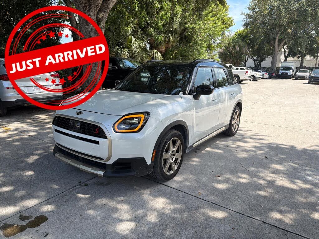 2025 MINI Countryman