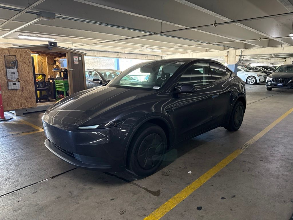 2026 TESLA Model Y