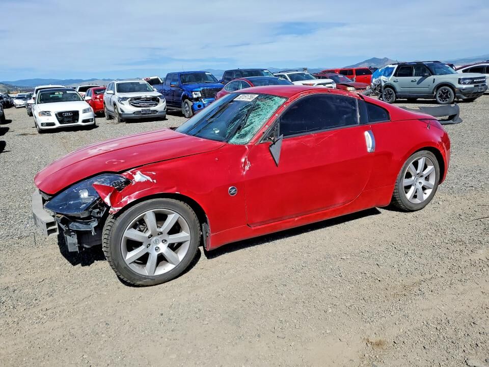2005 NISSAN 350Z