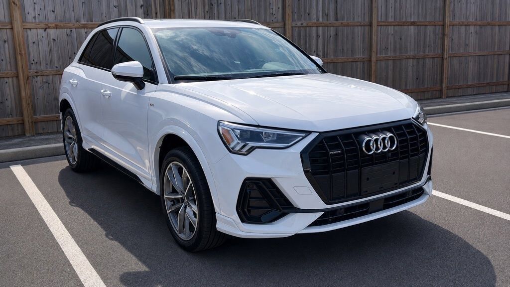 2022 AUDI Q3