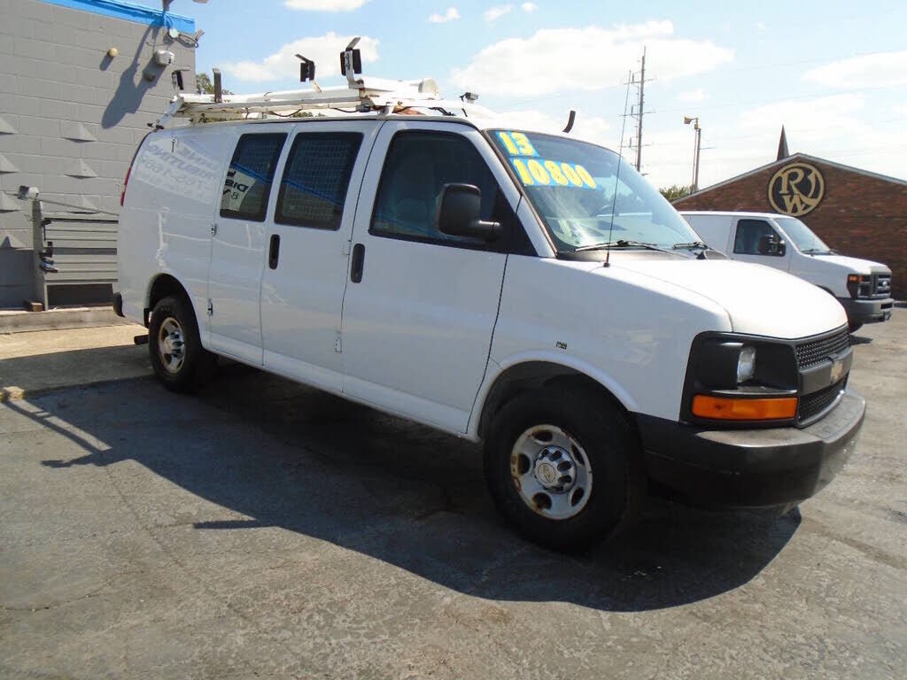 2013 CHEVROLET Express