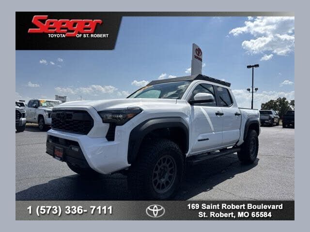2024 TOYOTA Tacoma
