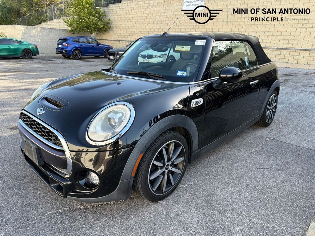 2016 MINI Cooper Convertible