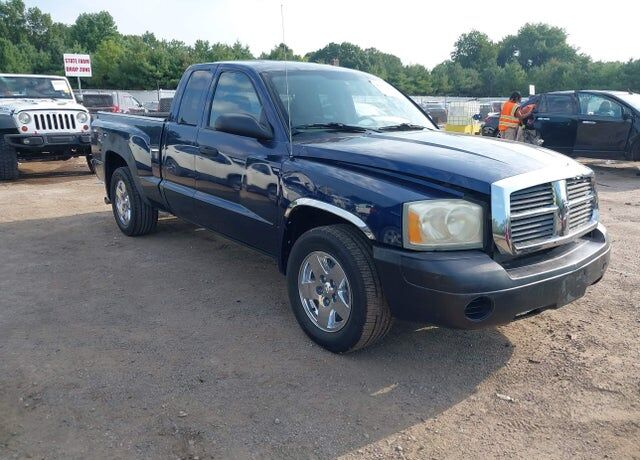 2007 DODGE Dakota