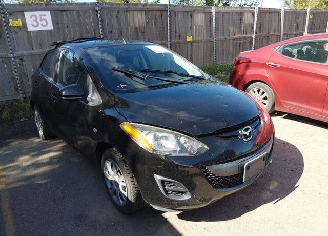 2012 MAZDA Mazda2