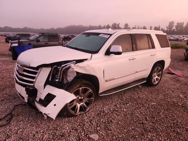 2017 CADILLAC Escalade