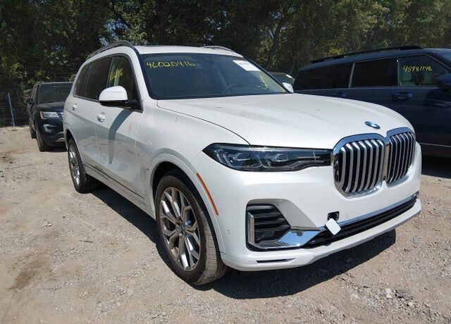 2022 BMW X7