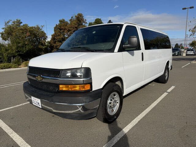 2022 CHEVROLET Express