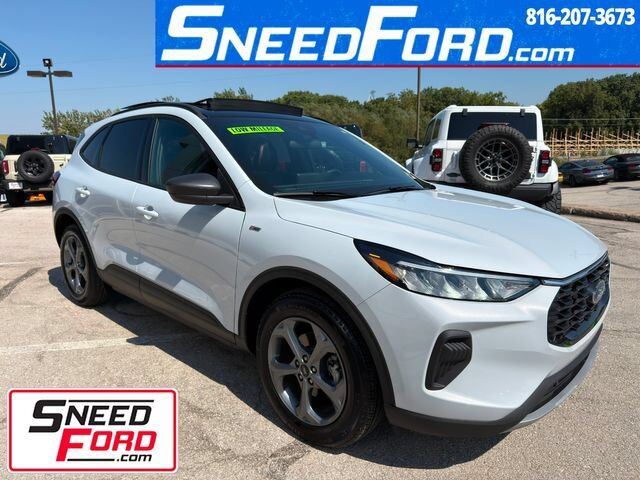 2025 FORD Escape