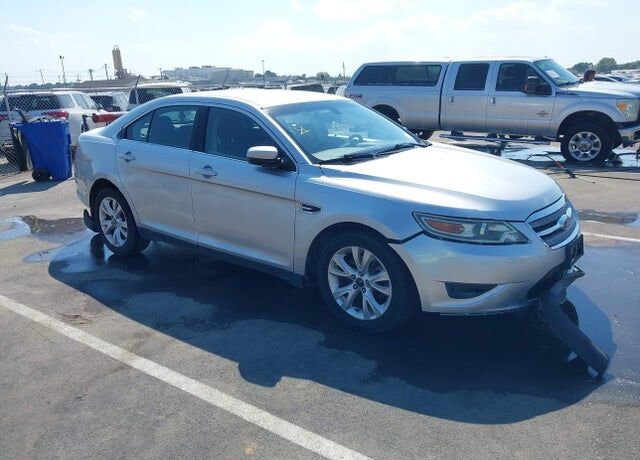 2012 FORD Taurus