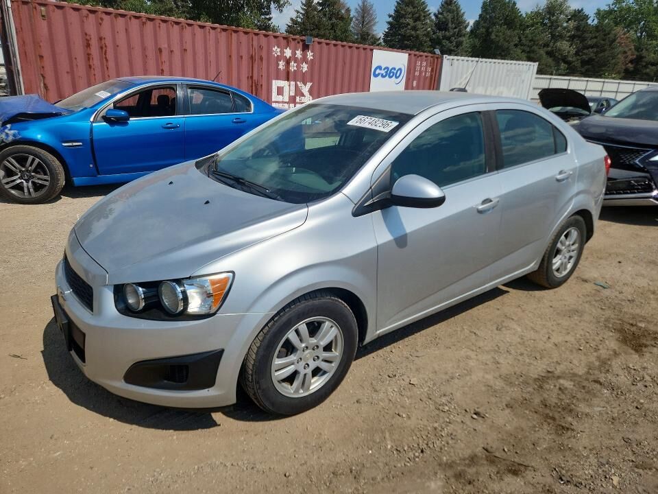 2015 CHEVROLET Sonic