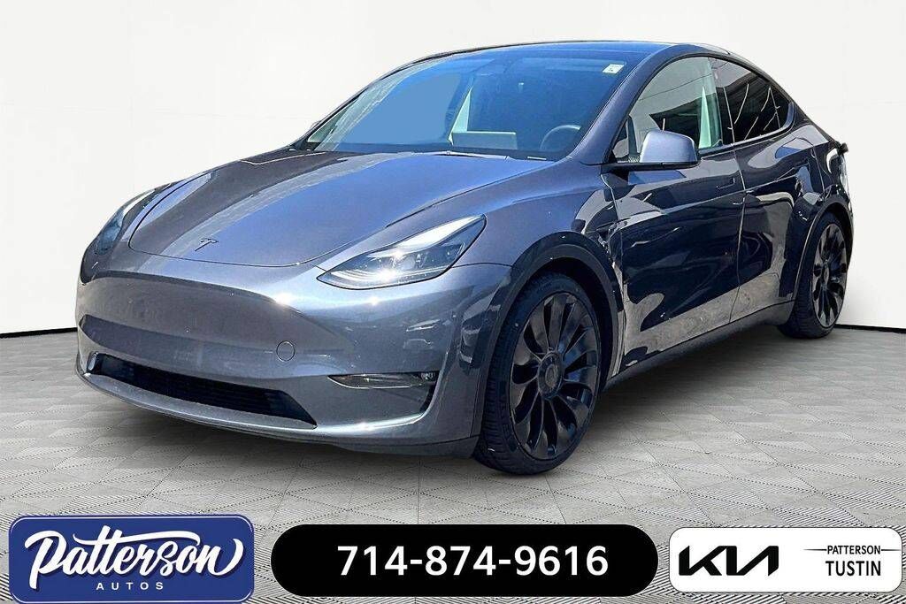 2023 TESLA Model Y