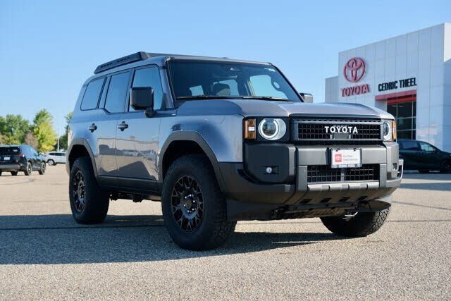 2026 TOYOTA Land Cruiser
