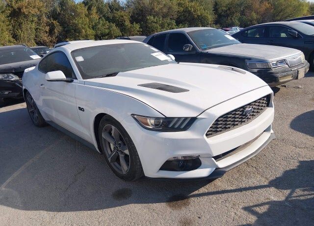 2017 FORD Mustang