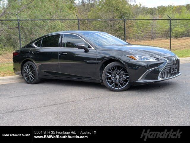 2020 LEXUS ES